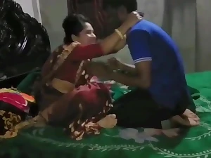 Hot Indian wife Suhagrat Hard fucking video
